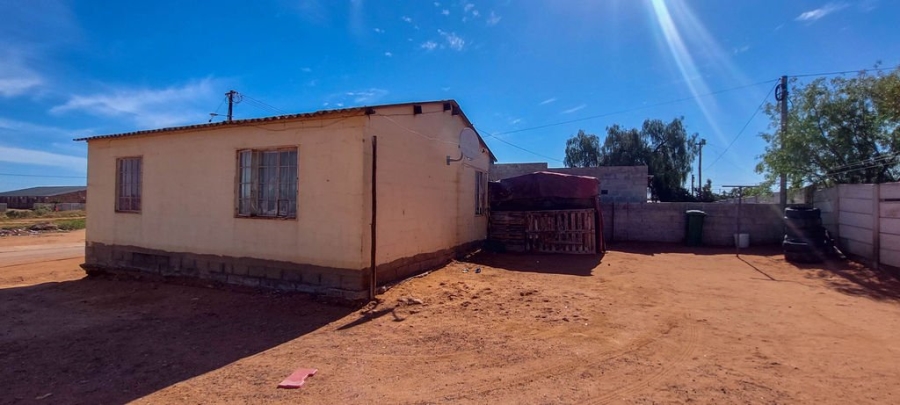 2 Bedroom Property for Sale in Vredendal Western Cape